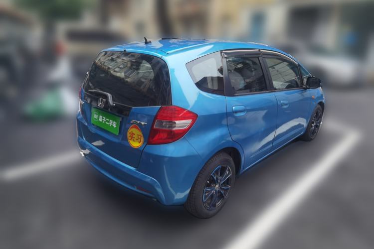 Used Honda Fit 2011 1.3L automatic comfort version Rear Right 45 Deg