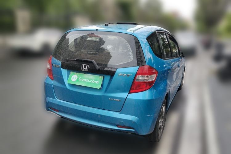 Used Honda Fit 2011 1.3L automatic comfort version Rear Right 45 Deg
