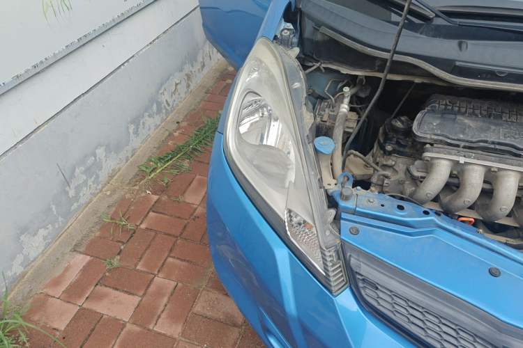 Used Honda Fit 2011 1.3L automatic comfort version Right Front Headlight