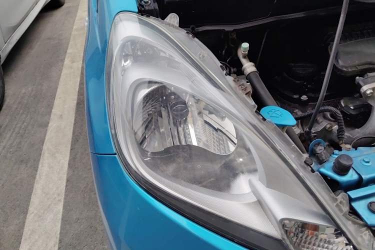 Used Honda Fit 2011 1.3L automatic comfort version Right Front Headlight
