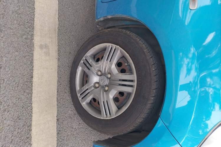 Used Honda Fit 2011 1.3L manual Comfort version Right Front Wheel Hub