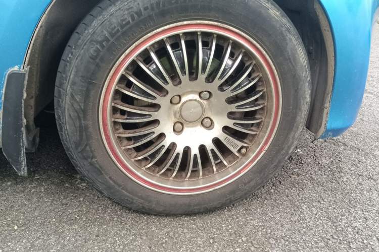 Used Honda Fit 2011 1.3L manual Comfort version Right Front Wheel Hub