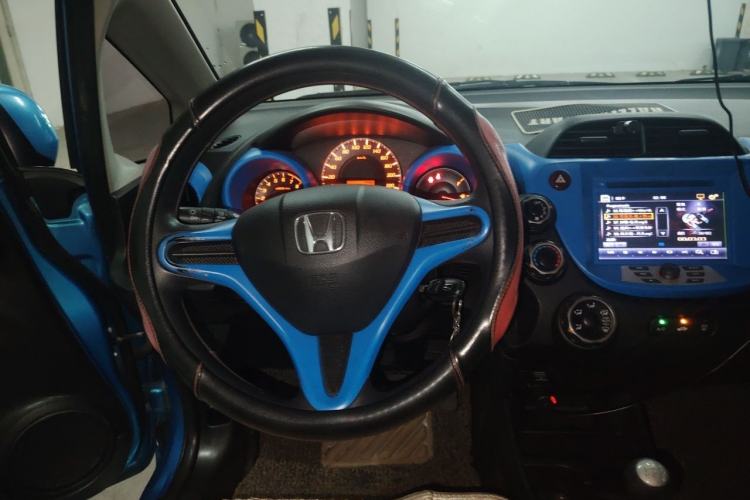 Used Honda Fit 2011 1.3L manual Comfort version Steering Wheel