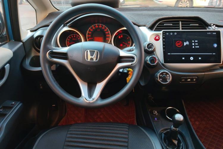 Used Honda Fit 2011 1.3L manual Comfort version Steering Wheel
