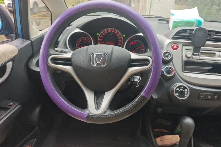 Used Honda Fit 2011 1.3L automatic comfort version Steering Wheel