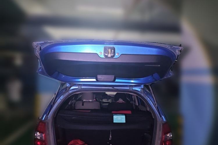 Used Honda Fit 2011 1.3L manual Comfort version Trunk