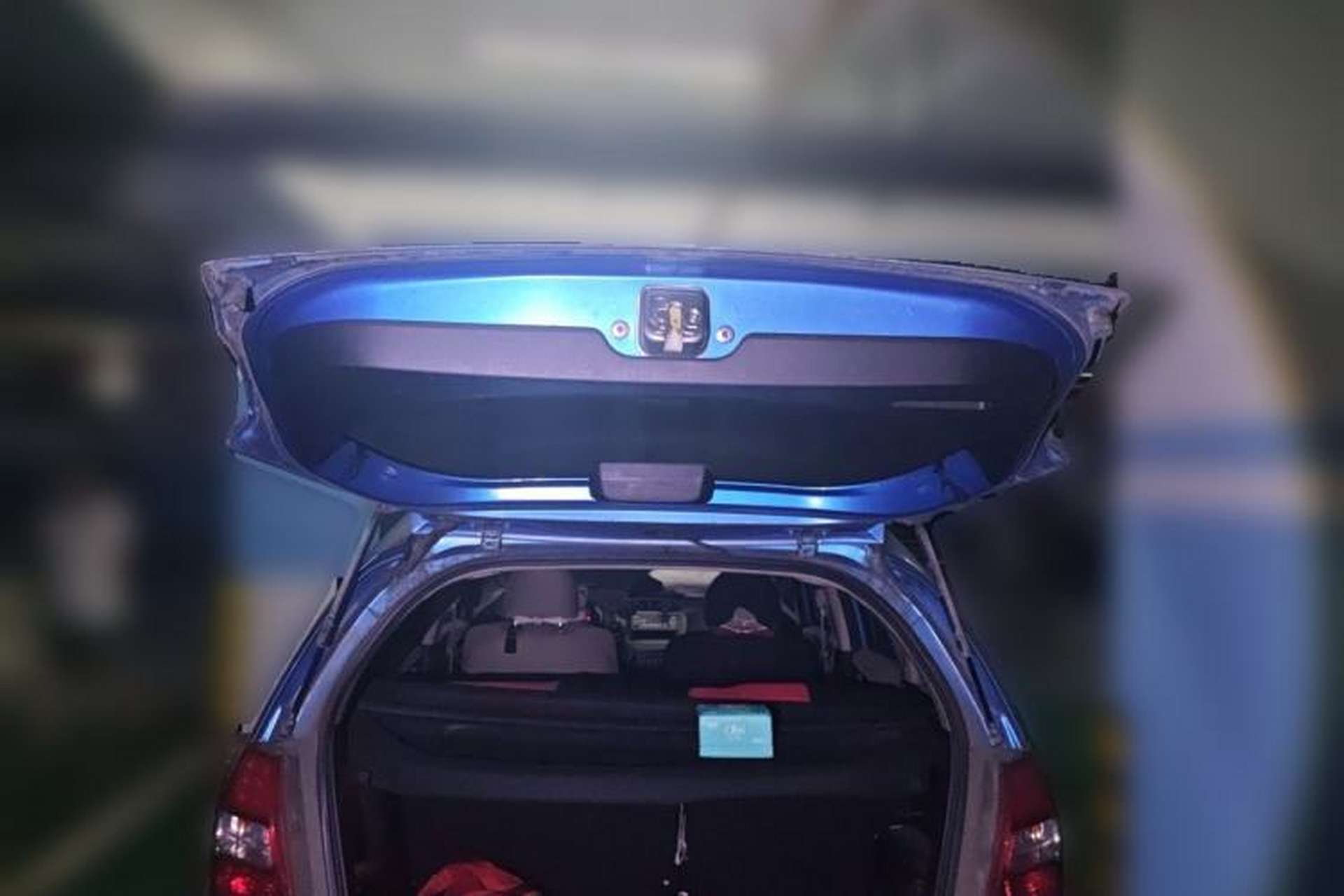 Used Honda Fit 2011 1.3L manual Comfort version Trunk