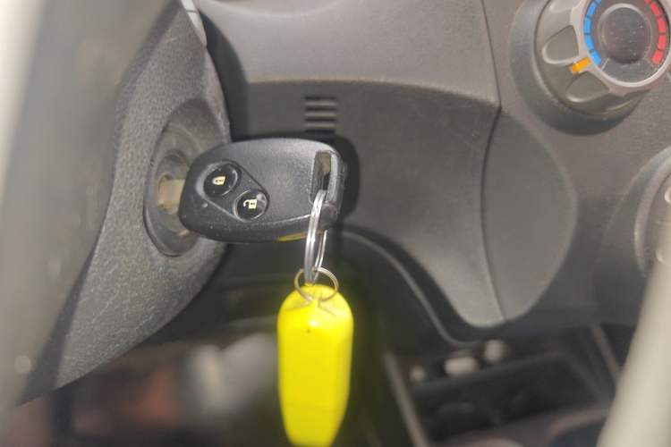 Used Honda Fit 2011 1.5L manual luxury version Vehicle Key