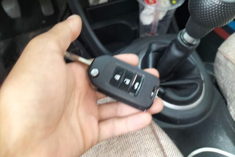 Used Honda Fit 2011 1.3L manual Comfort version Vehicle Key