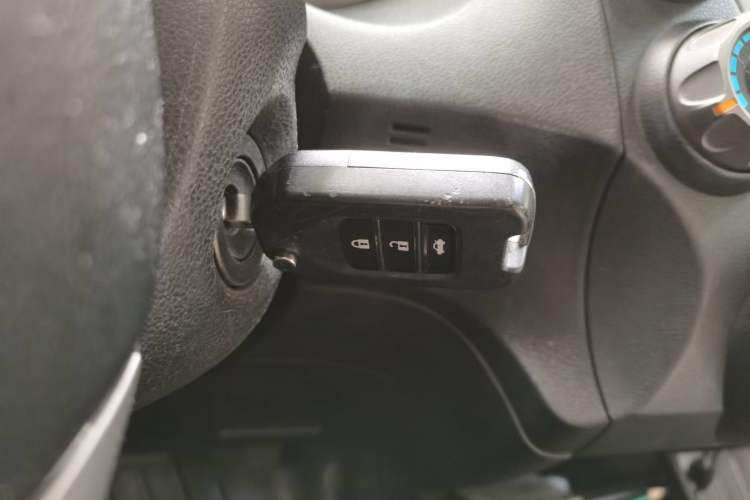 Used Honda Fit 2011 1.3L automatic comfort version Vehicle Key