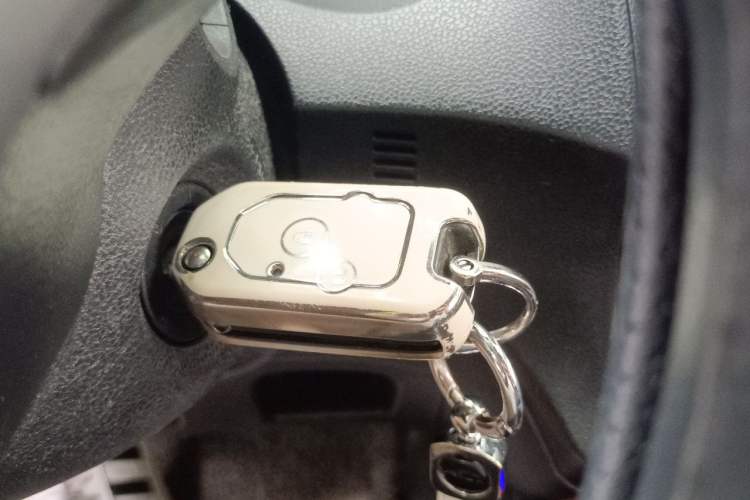 Used Honda Fit 2011 1.3L manual Comfort version Vehicle Key