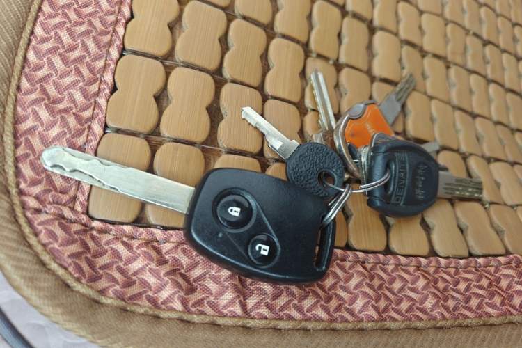 Used Honda Fit 2011 1.3L automatic comfort version Vehicle Key