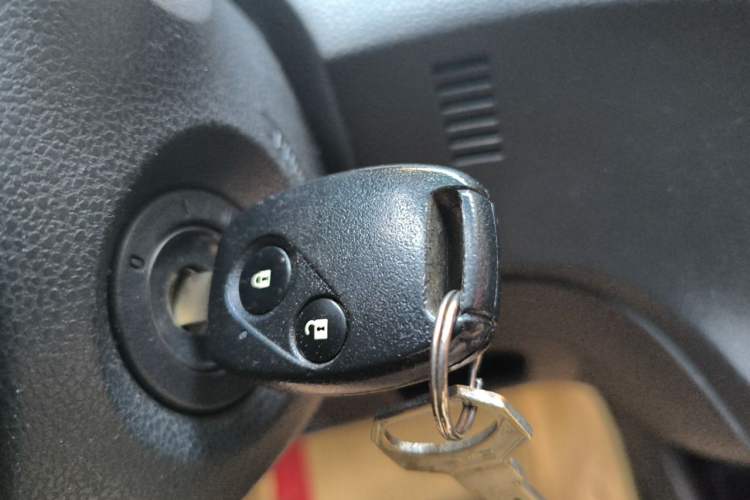 Used Honda Fit 2011 1.5L Automatic Luxury Edition Vehicle Key