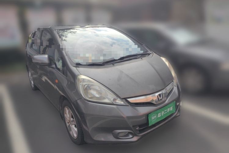 Used Honda Fit 2011 1.5L Automatic Luxury Edition Front Right 45 Deg