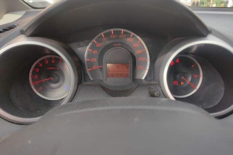 Used Honda Fit 2011 1.5L Automatic Luxury Edition Instrument Cluster