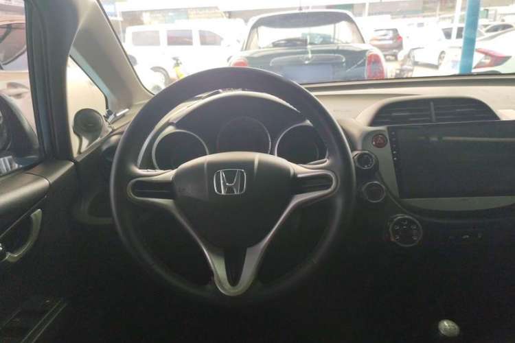 Used Honda Fit 2011 1.3L manual Comfort version Interior 2
