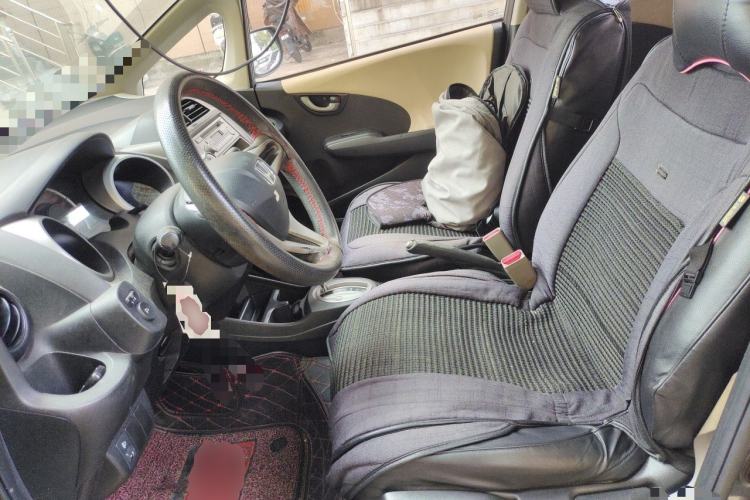 Used Honda Fit 2011 1.3L automatic comfort version Left Front Seat