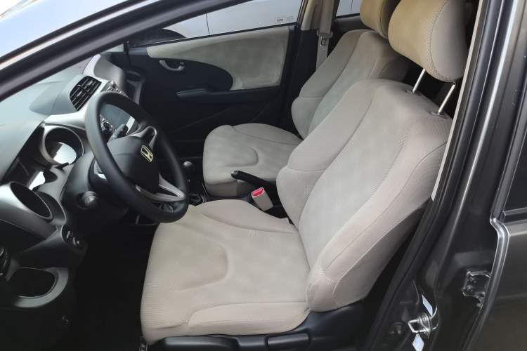 Used Honda Fit 2011 1.3L manual Comfort version Left Front Seat