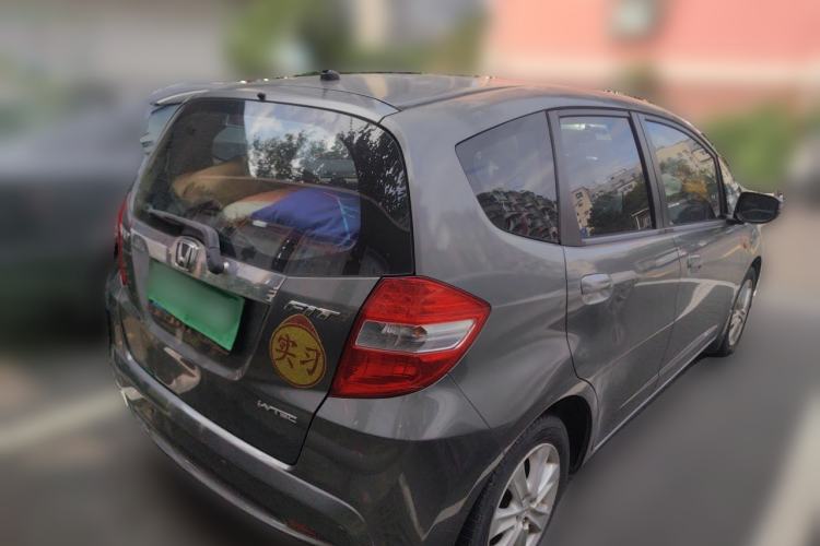 Used Honda Fit 2011 1.5L Automatic Luxury Edition Rear Right 45 Deg