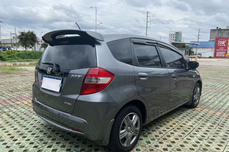 Used Honda Fit 2011 1.3L manual Comfort version Rear Right 45 Deg