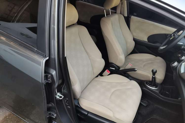 Used Honda Fit 2011 1.3L manual Comfort version Right Front Seat