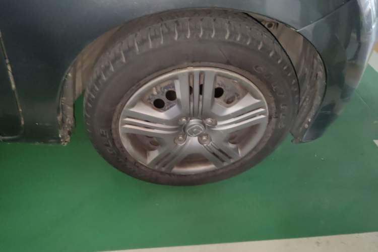 Used Honda Fit 2011 1.3L automatic comfort version Right Front Wheel Hub