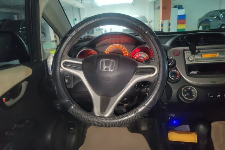 Used Honda Fit 2011 1.3L automatic comfort version Steering Wheel