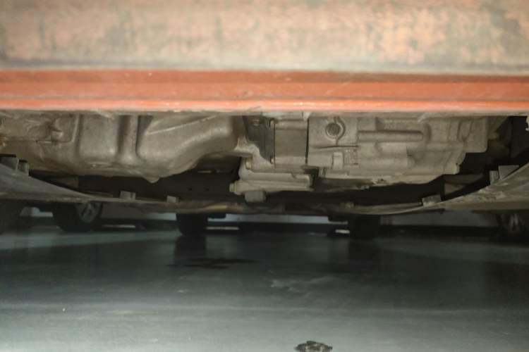 Used Honda Fit 2011 1.3L automatic comfort version Chassis Front