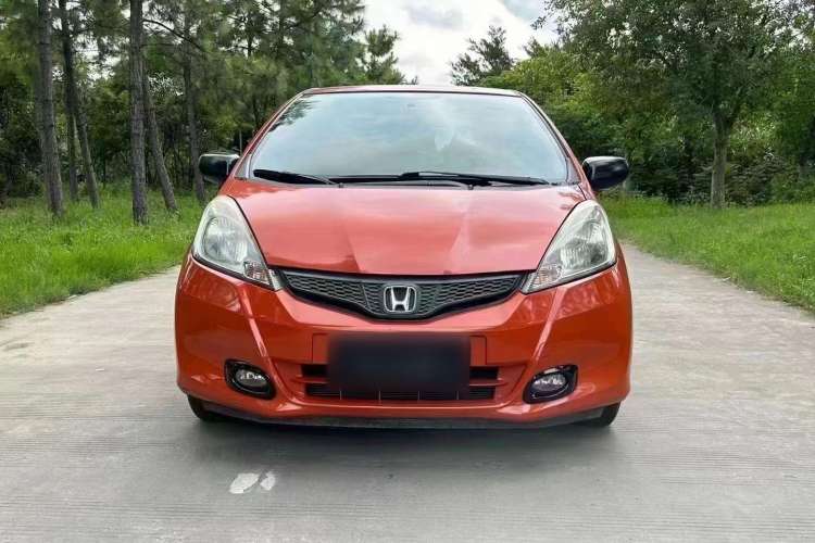 Used Honda Fit 2011 1.3L manual Comfort version Front