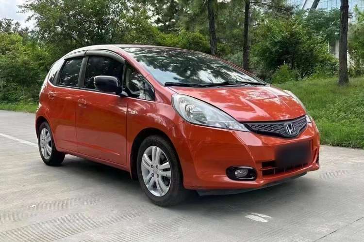 Used Honda Fit 2011 1.3L manual Comfort version Front Right 45 Deg