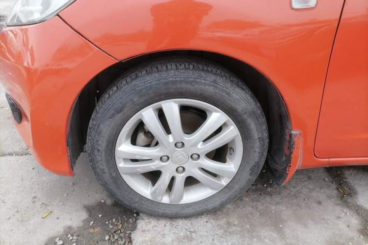 Used Honda Fit 2011 1.3L manual Comfort version Left Front Wheel Hub