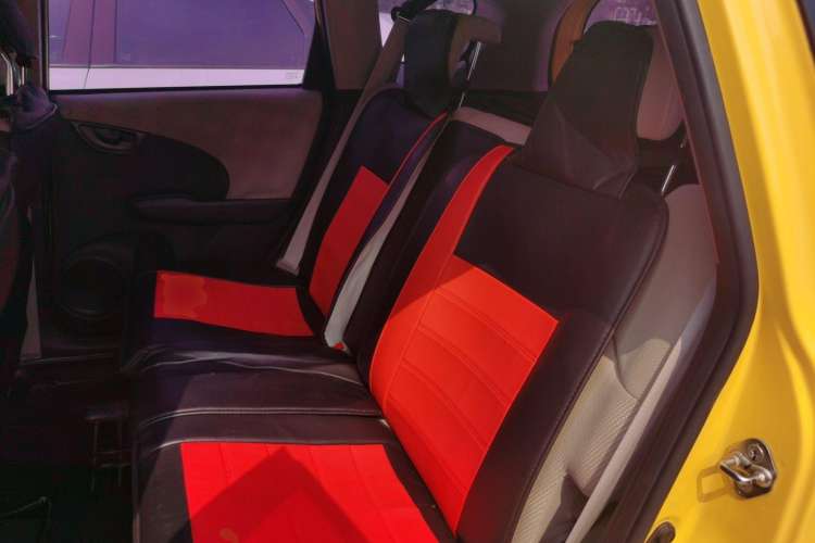 Used Honda Fit 2011 1.3L automatic comfort version Left Rear Seat