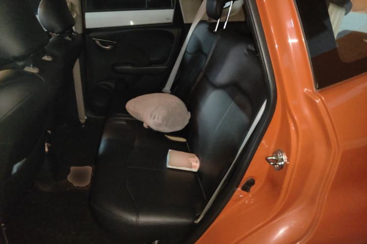 Used Honda Fit 2011 1.3L automatic comfort version Left Rear Seat