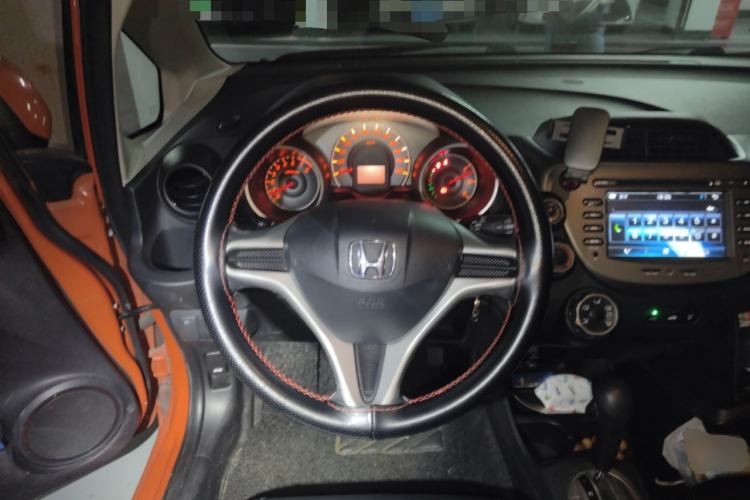 Used Honda Fit 2011 1.3L automatic comfort version Steering Wheel