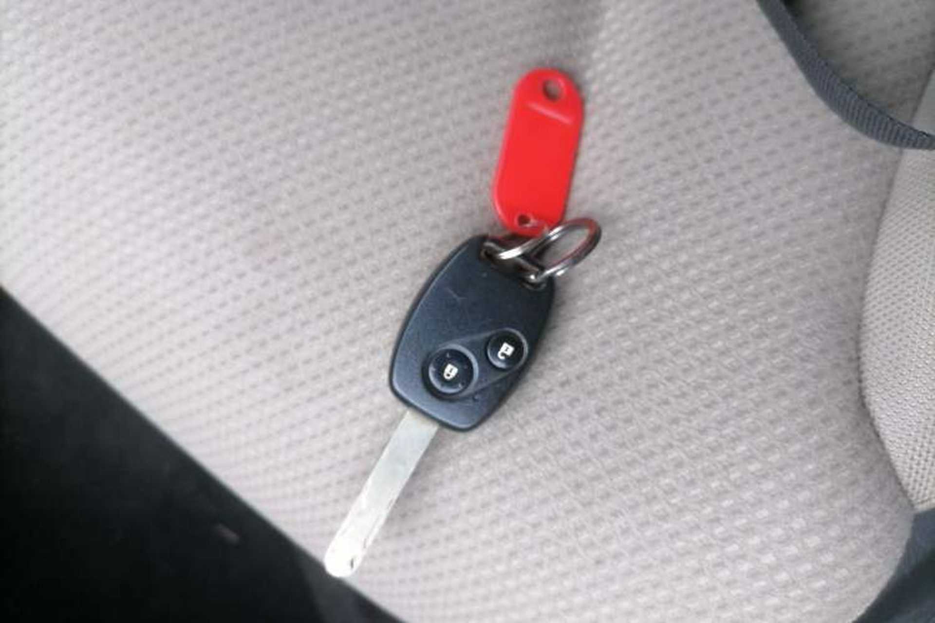 Used Honda Fit 2011 1.3L manual Comfort version Vehicle Key