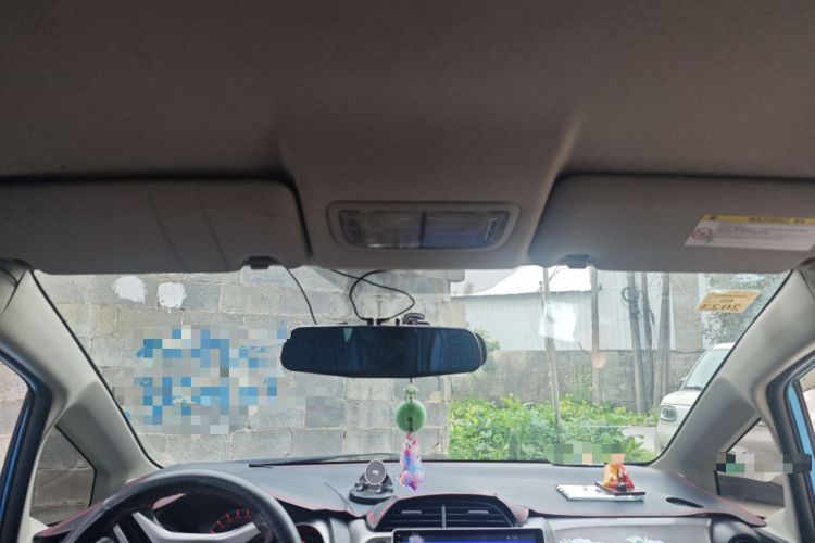 Used Honda Fit 2011 1.3L manual Comfort version Headliner
