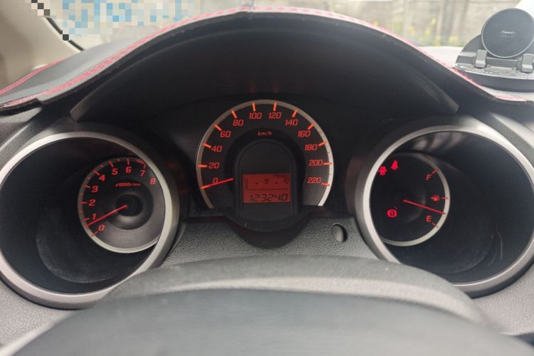Used Honda Fit 2011 1.3L manual Comfort version Instrument Cluster