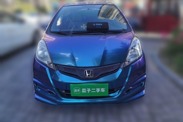 Used Honda Fit 2011 1.3L automatic comfort version Front