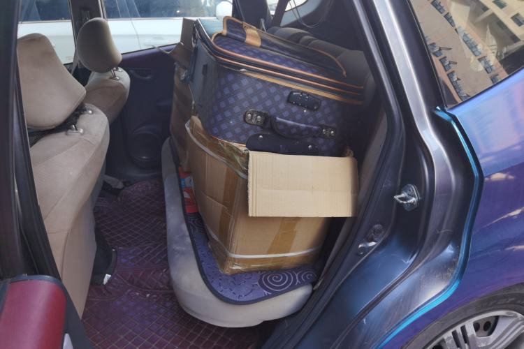 Used Honda Fit 2011 1.3L automatic comfort version Left Rear Seat