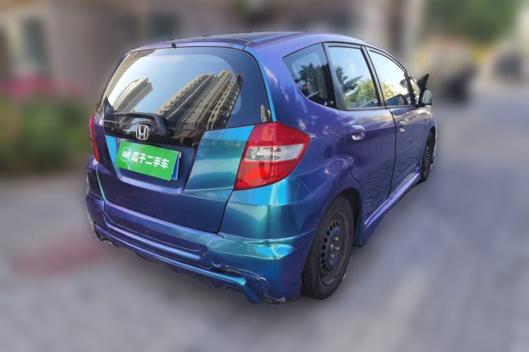 Used Honda Fit 2011 1.3L automatic comfort version Rear Right 45 Deg