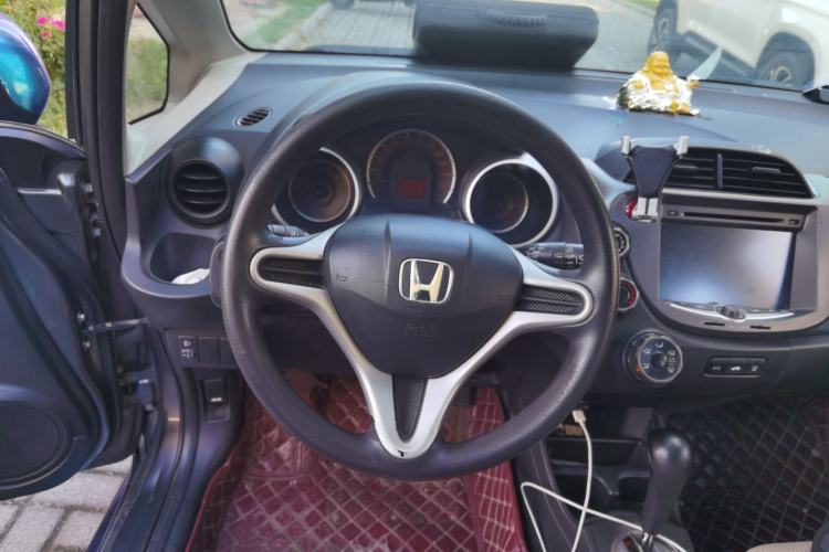Used Honda Fit 2011 1.3L automatic comfort version Steering Wheel