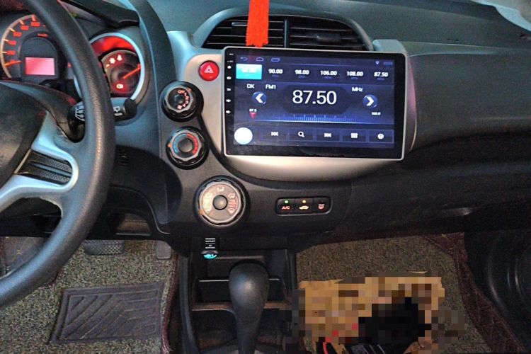 Used Honda Fit 2011 1.3L automatic comfort version Audio And AC Panel