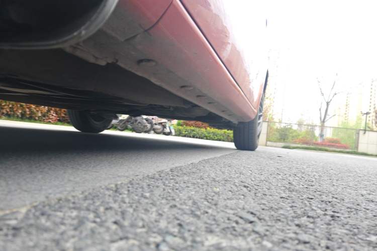 Used Honda Fit 2011 1.3L manual Comfort version Chassis Front Left