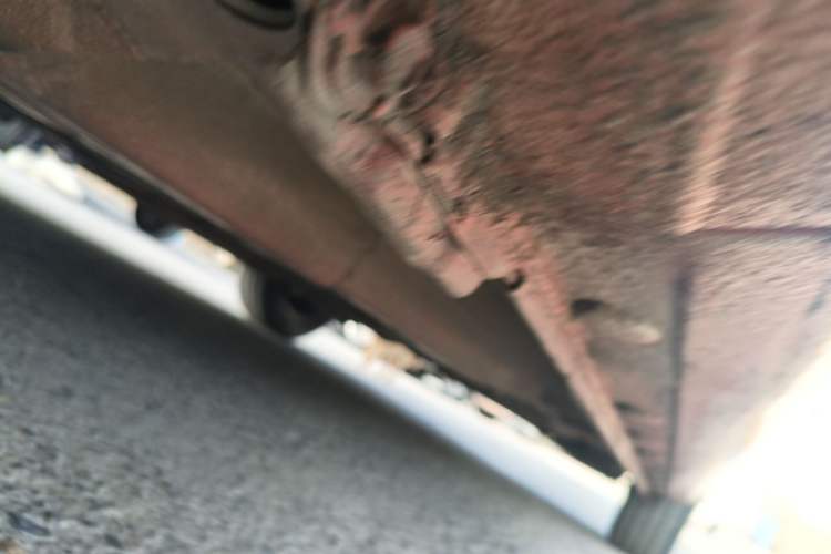 Used Honda Fit 2011 1.3L automatic comfort version Chassis Front Left