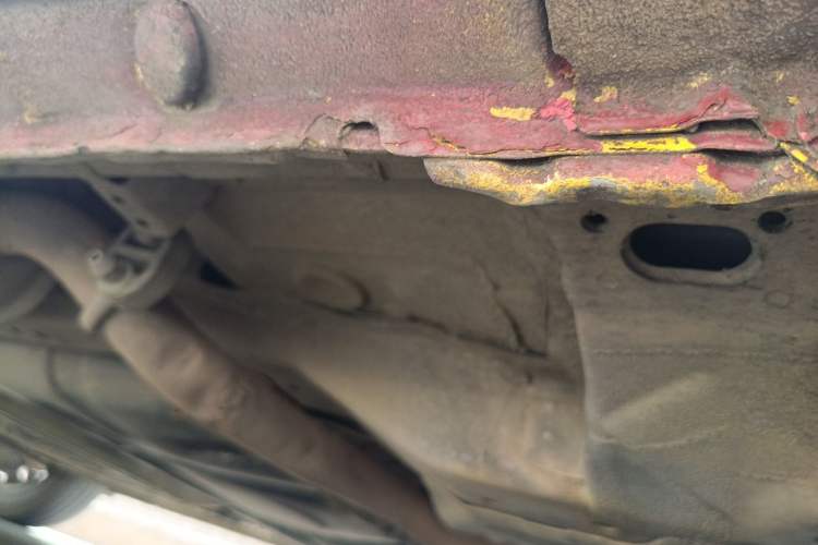 Used Honda Fit 2011 1.3L automatic comfort version Chassis Front Right