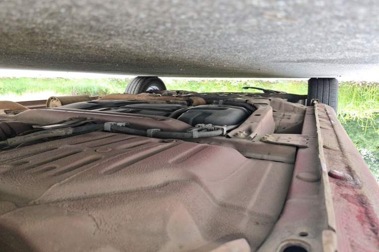 Used Honda Fit 2011 1.3L automatic comfort version Chassis Rear Left