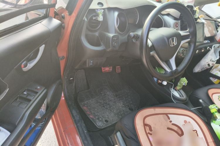 Used Honda Fit 2011 1.3L automatic comfort version Driver Seat