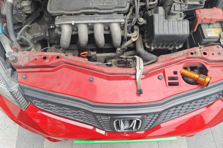 Used Honda Fit 2011 1.3L manual Comfort version Engine Bay