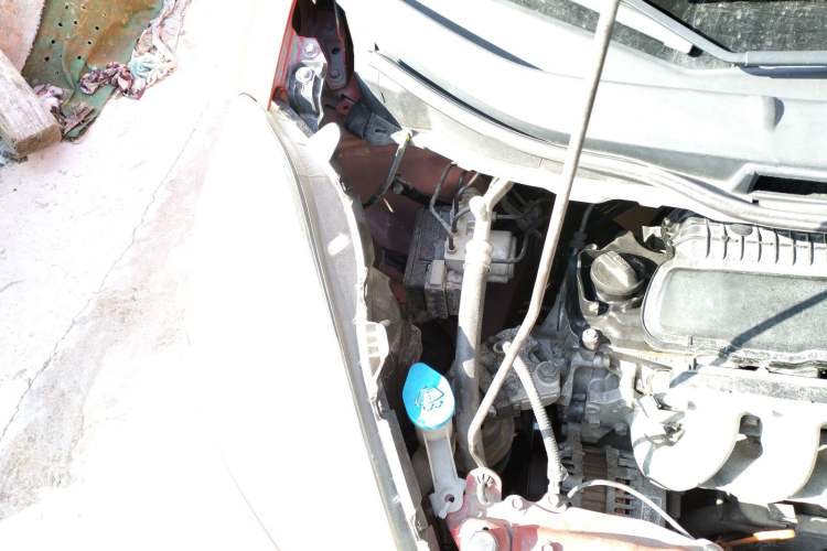 Used Honda Fit 2011 1.3L manual Comfort version Engine Bay Right