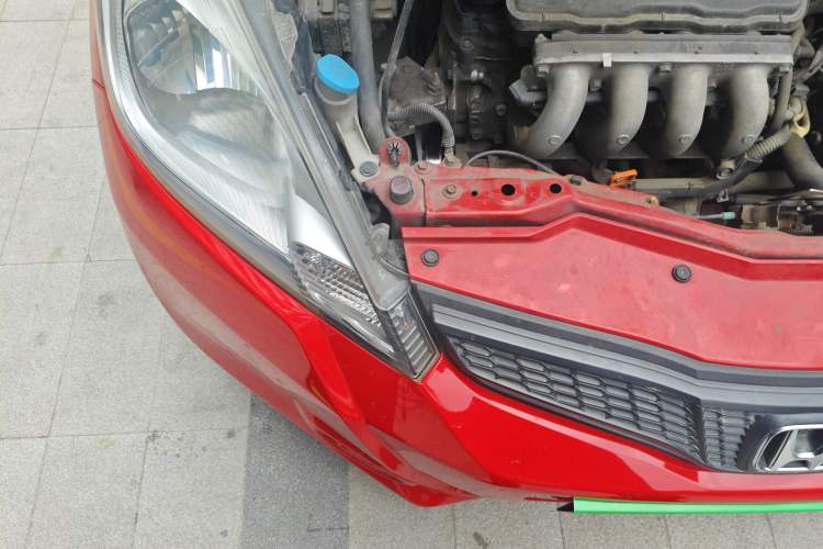 Used Honda Fit 2011 1.3L manual Comfort version Engine Bay Right